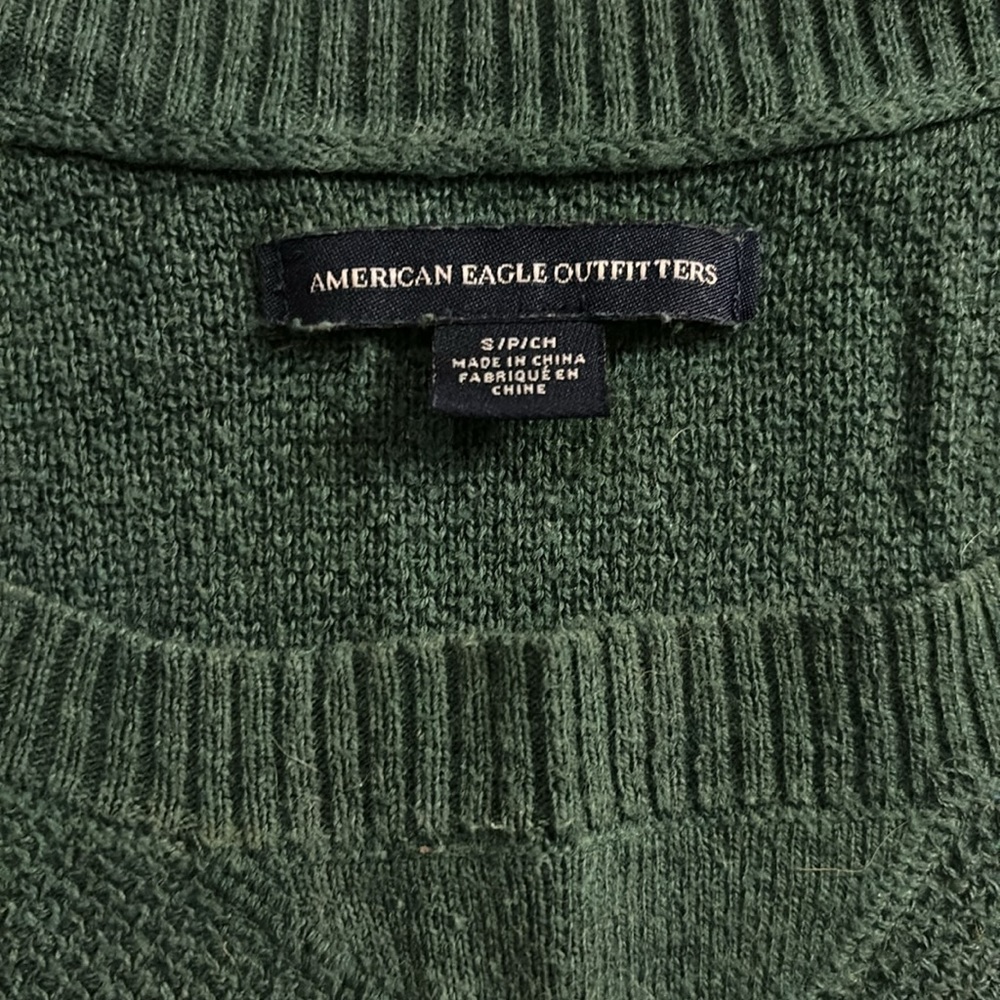 Sweater - Picture 4 of 4